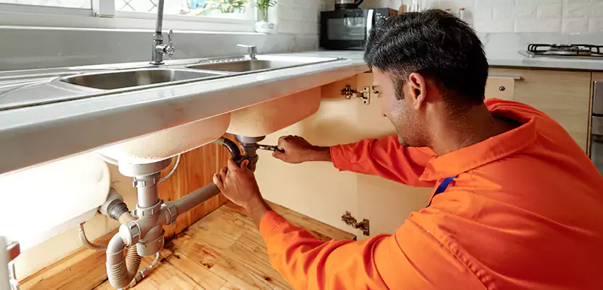 Plumbing Leak Repair in Vernon Hills, IL